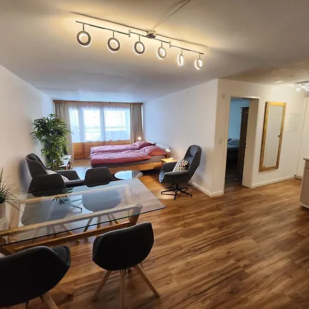 Apartment 2 Neben Talstation Parsennbahn Und Buenda-lift Mit 60m2 Grosser, Privater Dachterrasse