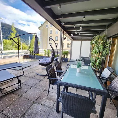 Апартаменты Stilvolles Und Ruhiges Mit Privater 60m2 Sonnenterrasse Bei Der Parsennbahn