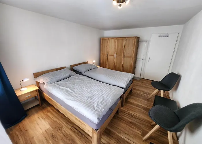 Fuer 4 Pers Neben Talstation Parsennbahn Und Buenda Skilift Private Dachterrasse Apartmán *