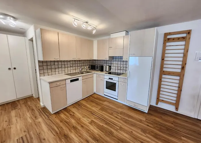 Fuer 4 Pers Neben Talstation Parsennbahn Und Buenda Skilift Private Dachterrasse Apartmán Davos