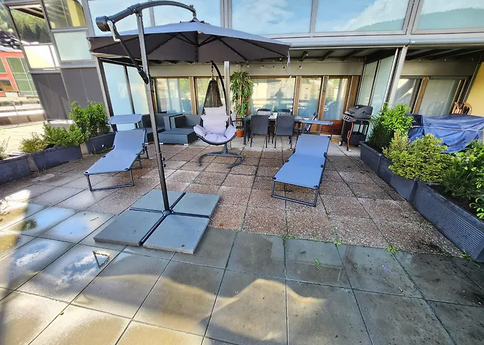 Fuer 4 Pers Neben Talstation Parsennbahn Und Buenda Skilift Private Dachterrasse Apartmán *